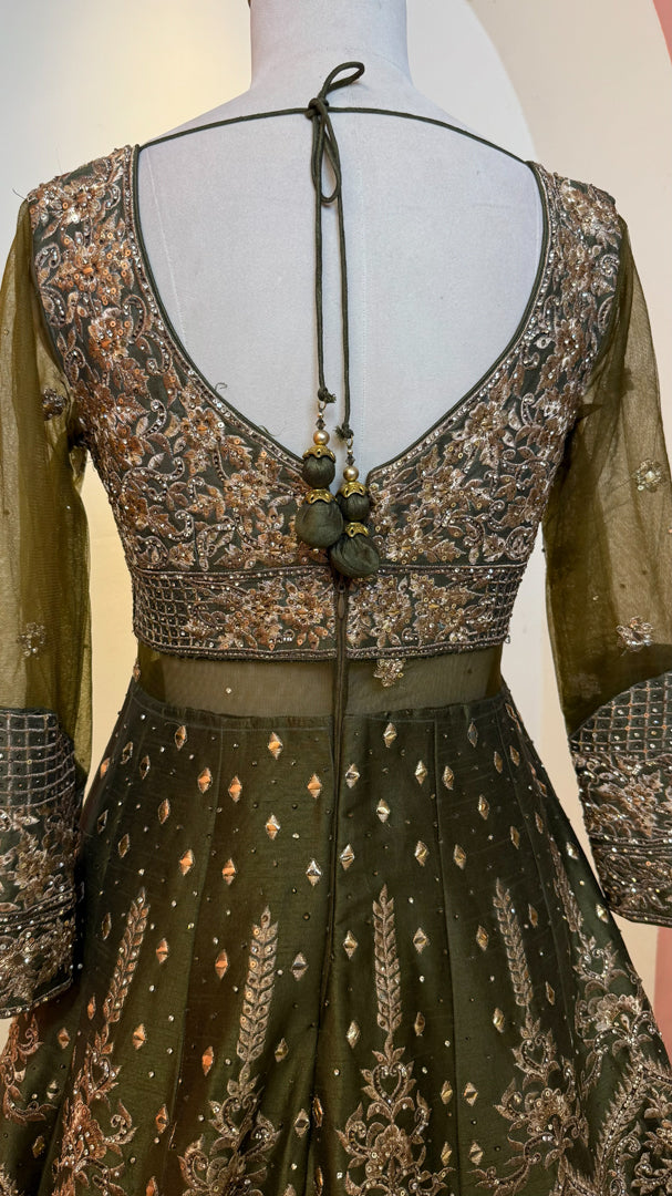 Bridal gown